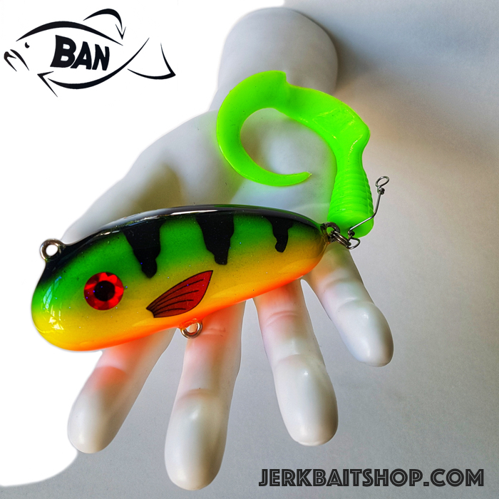 XS Tail Jerkbait CL01 der Marke BAN